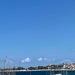 A Piedi Nudi Sullo Stretto 1 レッジョ・ディ・カラブリア