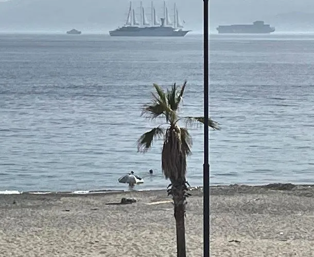 公寓 A Piedi Nudi Sullo Stretto 1